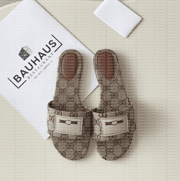 Designers sildes Luxury Slide Interlocking Women Ladies Hollow new color Platform Slippers Women Slide Sandals Fashion Classics Retro Lovely Sunny Beach