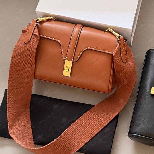 Designer Bag Soft Teen Camera Bag Crossbody Bag Flap Bag Sqaure Gold Metal Hardware Luxury Turn Lock Fashion Fabric Strap Youthful Minimalist Style