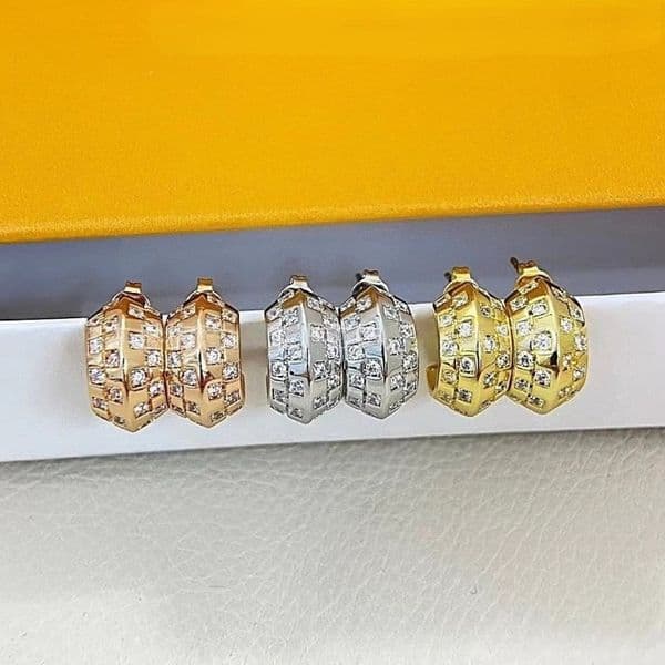 Earrings Designer for Women New Luxury Diamond Stud Earrings 18K Gold 925 Silver Plated Earrings High Quality Classic Plaid Earrings Wedding Jewelry