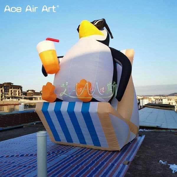 Wholesale Outdoor 5m H 16.4ft high Inflatable Penguin Giant Air Blow Animal Cartoon Model For Playground Or Beach Decoration 0012