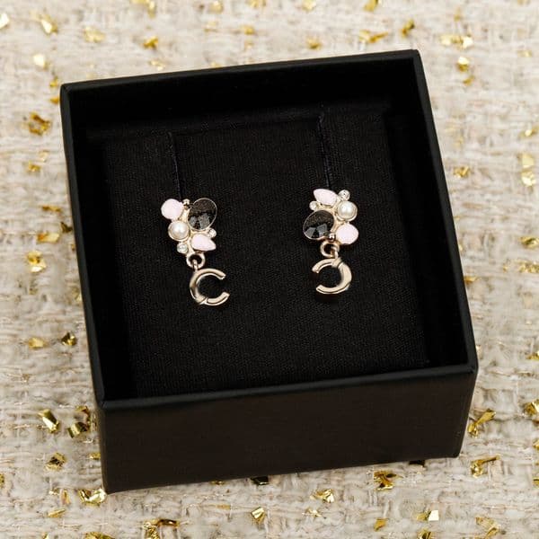 2026 Luxury quality charm stud earring with black and pink color design crystal beads in 18k gold plated have stamp PS6383B