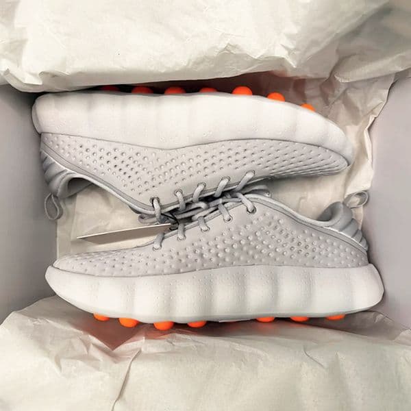 Latest Mind 002 Men Shoes Performance Sneakers Mind 001 Slides New Tech Massage Runners Outdoor Fashion Trainers Light Smoke Grey Black Chrome Bone Solar Red 1050