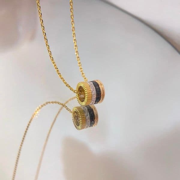 Designer Jewelry Boucheran New Gear Diamond-Encrusted Black Ceramic Necklace Rotating Gold Color-Blocking Necklace Personality Couple Necklace for Women