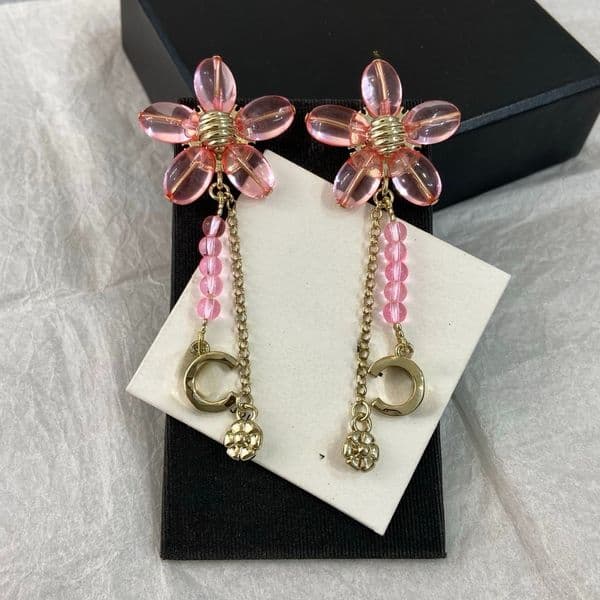 Earrings High Quality Real Gold Brass Copper Letter Pearl Earring Fashion Womens Elegance Wedding Party Jewelry Accessories