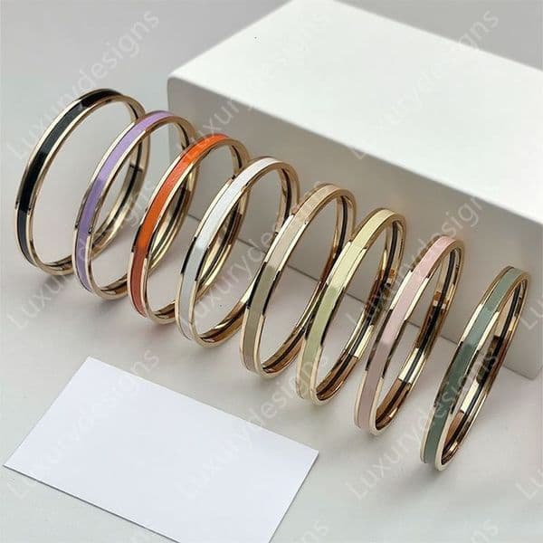 French Bracelet Luxury Enamel Designer Bangle Top Quality Simple Circular Letters Printed Cuff Bracelets Fashion Unisex 18K Gold Plated with Orange Box Packing