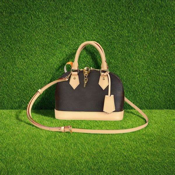 shell-shaped bag Shoulder bag Classical style Designer Eveningbags Women Handbags Purses Womens Favorite crossbody Genuine Leather