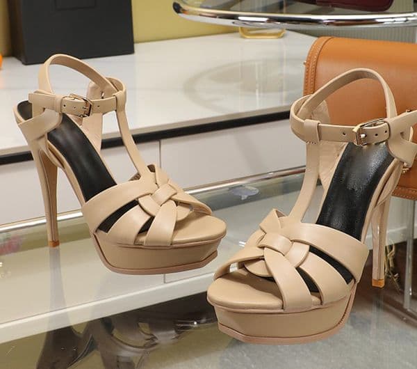Designer Summer Dress Shoes Design Red Leather Sandals Women's Sexy Chunky Low Heel He Slippers Square Toe Open Gold Black Casual Fashion Shoe