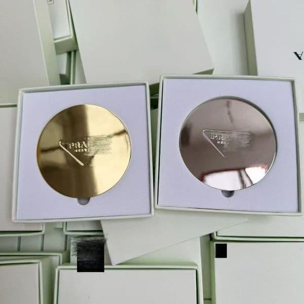 New Flip Foldable Metal Two-color Makeup Mirror