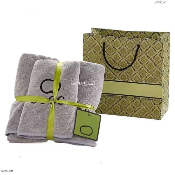 Designer bath towels for adults and children with letter printed absorbent towels - Comfortable portable towel set-A