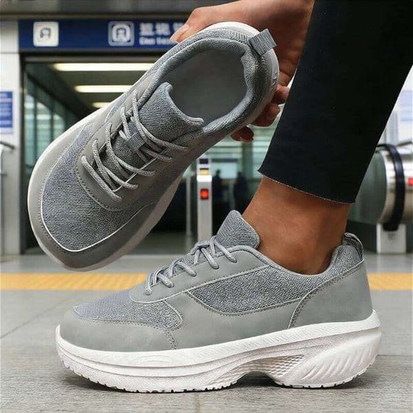 Women's Sports Wide Toe Casual Breathable Mesh Platform Sole Comfortable Walking Running Sneakers Trend Ladies Footwear