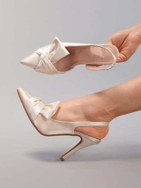 Designer Dress Shoes Woman Sexy White Pearls Bow Decoration Pumps Women Sexy Pointy Toe Slingbacks Back Strap High Heels for Ladies Elegant Banquet Wedding Shoe