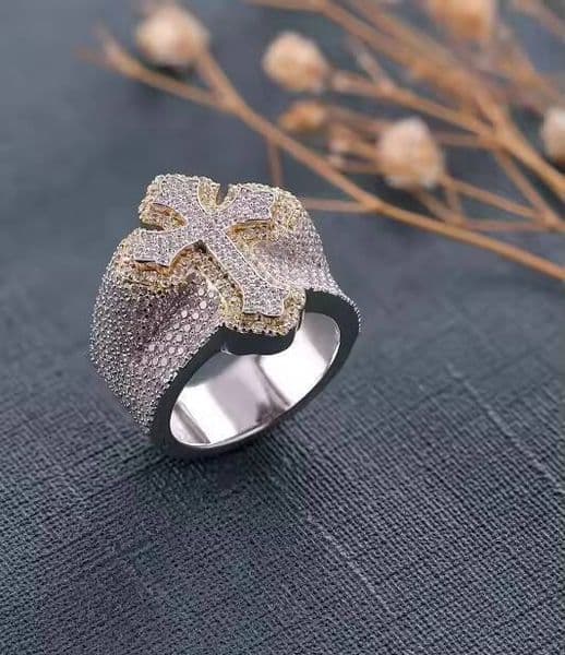 Romantic Luxury Laysware Jewels 925 Sterling Silver Moissanite Ring Twisted Band Brilliant Cut Stone Certified Unisex