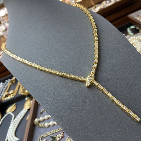 Designer Necklace All Zircon Bamboo Snake Necklace Elegant And luxury Womens Snake Bone Collarbone Chain Gemstone Inlay High-end Fashion Niche Design