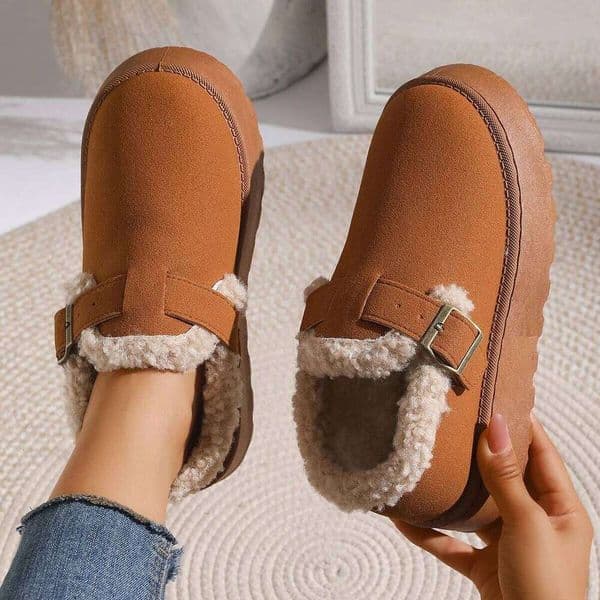 New 2025 Winter Plush Fashion Retro Bean Shoes Cotton Women's Flat Sole Slippers Platform Women Boots