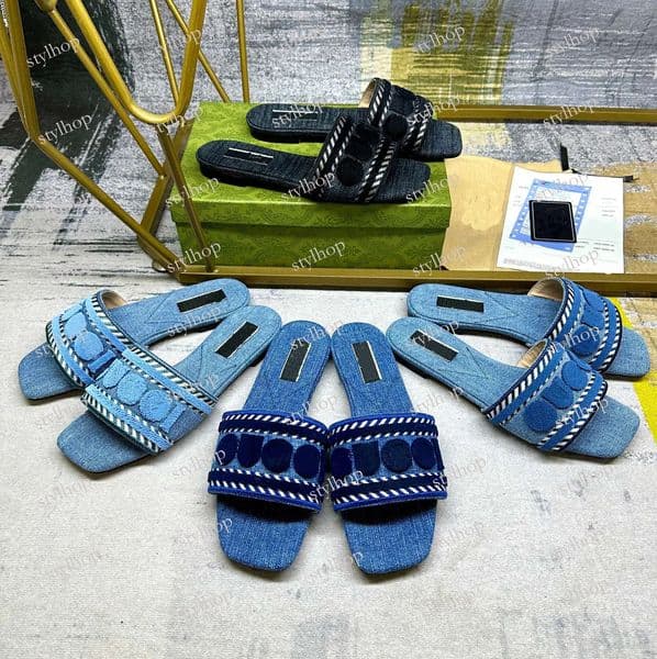 Designer new flat sandals denim rubber embroidered canvas summer and autumn mule outdoor luxury home women beach herringbone slippers INS 35-41