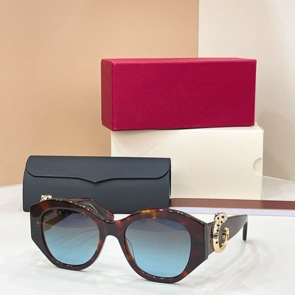 Luxury Designers Womens Sunglasses For Women Men Sun Glasses Mens Designer 0502S Fashion Style Protects Eyes Random Box 11