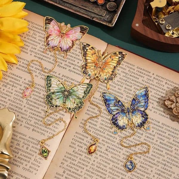 Retro Butterfly Pendant Chinese style Metal Bookmark Student Gift Stationery Book Page Clip Teacher