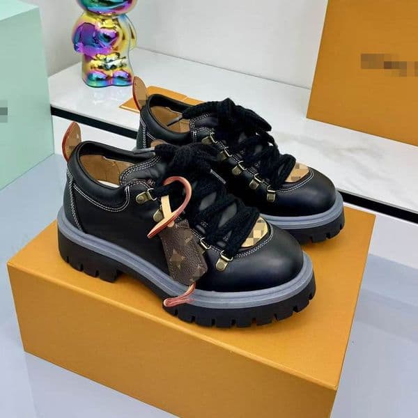 Remix derby Hiking Boots for Men Women, Black Blue red Leather Thick Lug Sole Shoes, Designer Monogram Tag Casual Footwear, Fashion Chunky Platform Shoes 26 3.5 02