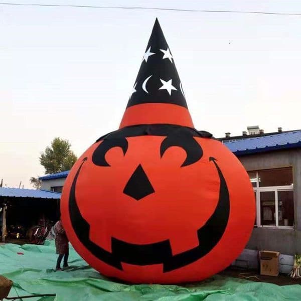 Selling affordable Giant outdoor Halloween inflatable Pumpkin Decorations with black hat