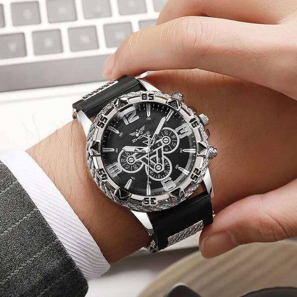 1pc Men's Casual Fashion Silicone Sports Quartz Watch as Boyfriend's Birthday Gift