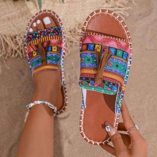Summer 2026 Women's Large Size Round Toe Flat Bottom Slippers Outdoor Wear Rope Material Tassel Slip-On Shoes Rubber Sole