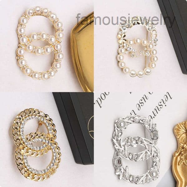 Desinger Brooches Letter Pins Brooches Women Men Crystal Pearl Brooch Suit Pin Wedding Party Jewerlry Accessories Gifts