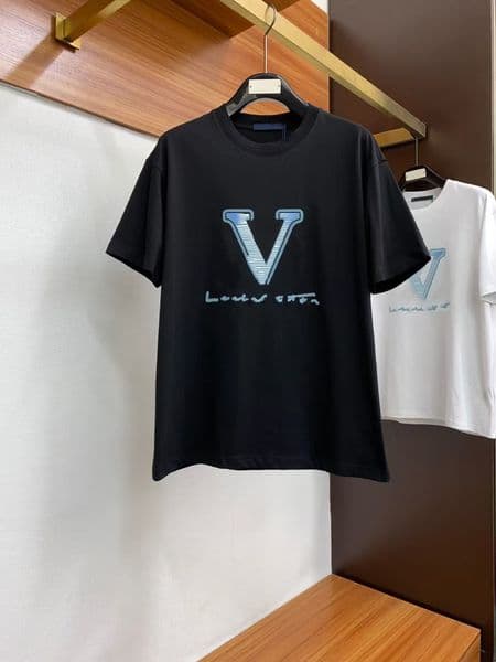 Mens T shirts designer tshirt Luxury Letter Print Clothing White Shirts Women Loose Short Sleeve Tees Man Casual Cotton Shirt Sweatshirts Men tshirts