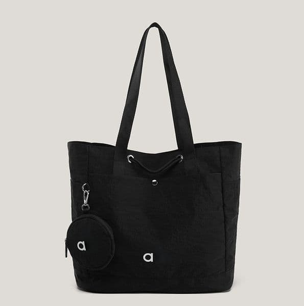 Designer Bag Shoulder Bags Nylon Tote Bag Foldable bag Multi-Pocket Tote Versatile Everyday Tote Commuter Tote Large Capacity bag Water-Resistant women business