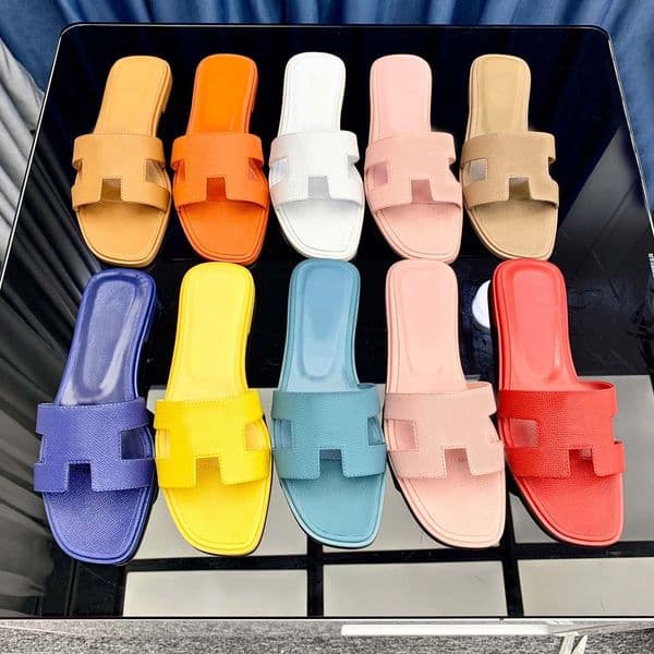 Womens slippers fashionable floral slippers leather rubber flat shoes sandals summer beach shoes winter plush slippers bathroom slippers classic beach sandal 001