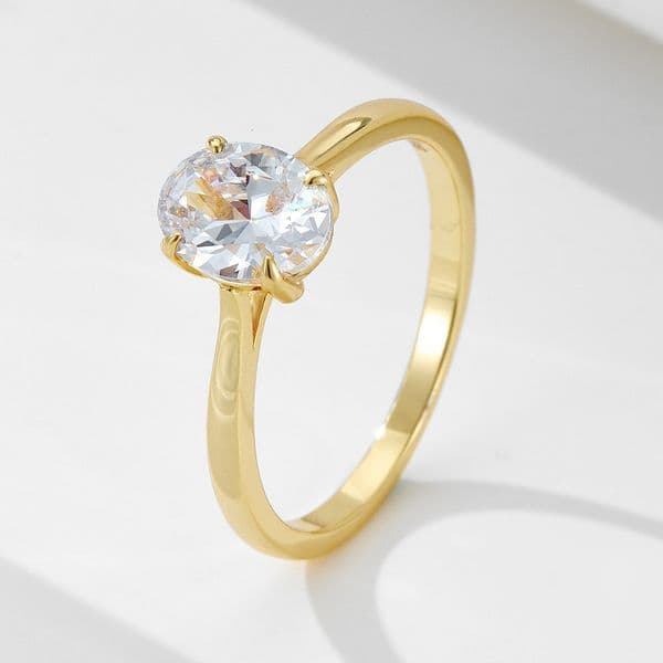 S925 Silver Oval Zircon for Women, Classic Simple High-End Simulated Diamond Wedding Ring Jewelry