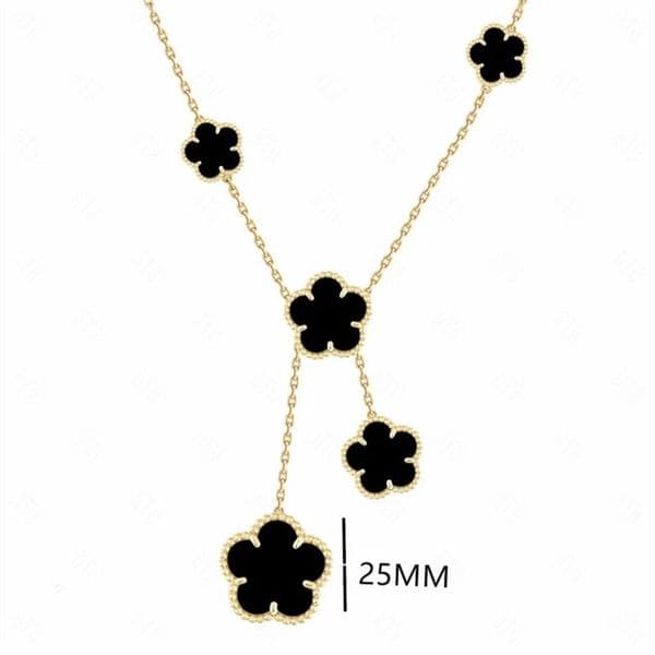 Pendant Necklaces Designer Jewelry leaf clover Necklace Fashion Classic Necklace chain Charm for Women