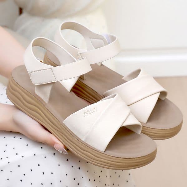 2026 Women's Sandals For Mothers, Middle-aged And Elderly Summer Luxury Shoes, New Non-slip Soft-soled Flat Shoes, Comfortable Casual Shoes