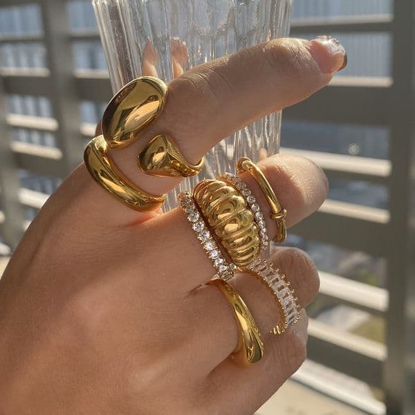 Titanium Steel Zircon Ring Luxury Minimalist Jewelry Waterproof Stainless Steel Rings For Women