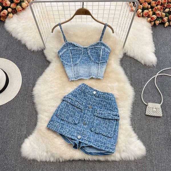 2026 designer style retro high A12 waist slim fit wide leg shorts embroidered denim A-line hot pants two-piece set vest top