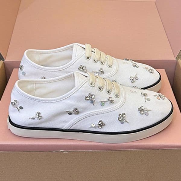 Designer Women Embroidered drill sneakers White Upper with crystal embellishments Fabric lining Laces closure Rubber sole with logo New Casual Womens Sports Shoes