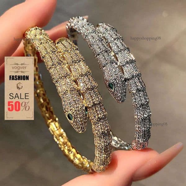 For Women Designer Luxury Domineering Imitation Scale Shape Green Eye Snake Bracelet Retro Fashion Cross-Border Punk Jewelry