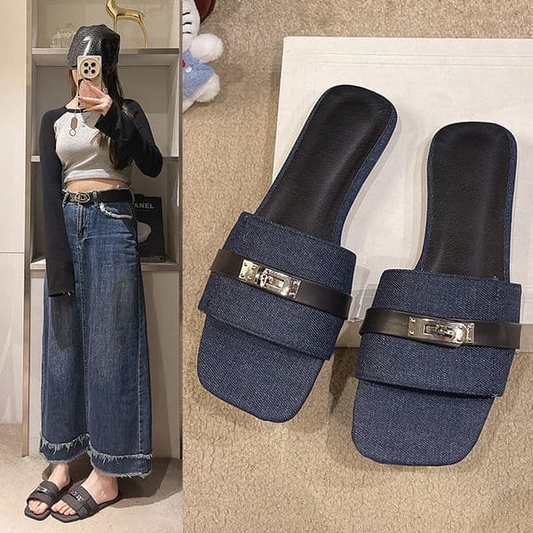 2026 Women's Outdoor Slippers Designer Fashion Flat Sandals Holiday Casual Shoes