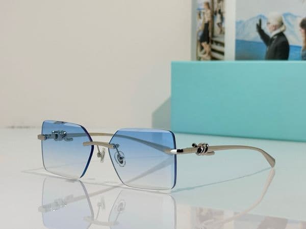 Sunglasses For Men Women Fashion 1856 Summer Designer Stylish High Street Catwalk Style Anti Ultraviolet UV400 Metal Square Frameless Glasses With Box