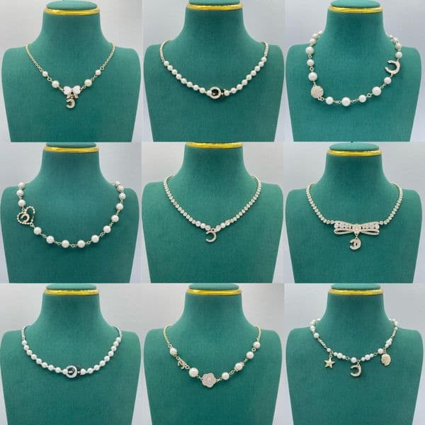 Pearl Chain Luxury Necklace New Designer Jewelry Long Chain Gifts for Women Boutique Pendant Necklace Winter Birthday Travel Charm Jewelry Necklace