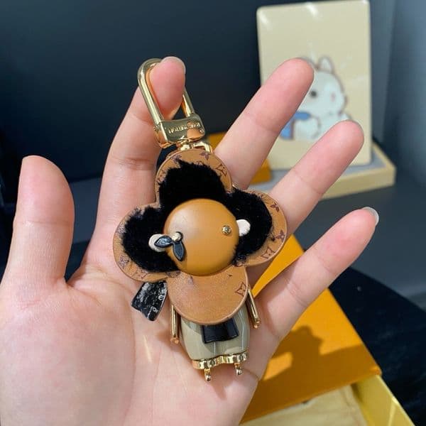 Fashion Designer Keychain Ladies Keychain Classic Exquisite Keychain High Quality leather Multicolor Luxury keychain Keychain