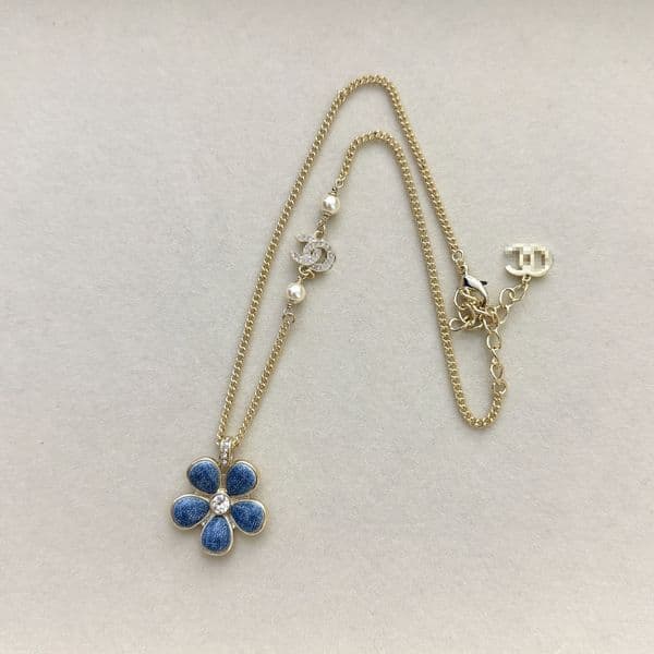 Designer jewelry - Danqing denim flower fashionable and grand color letter necklace for women, luxurious texture, collar necklace
