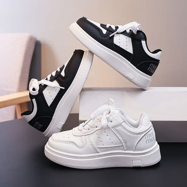 2025 New Arrival Black White Kids Sneakers Unisex Casual Low Top Shoes for Teens Boys Girls Walking School Shoes Free Shipping size 26-37