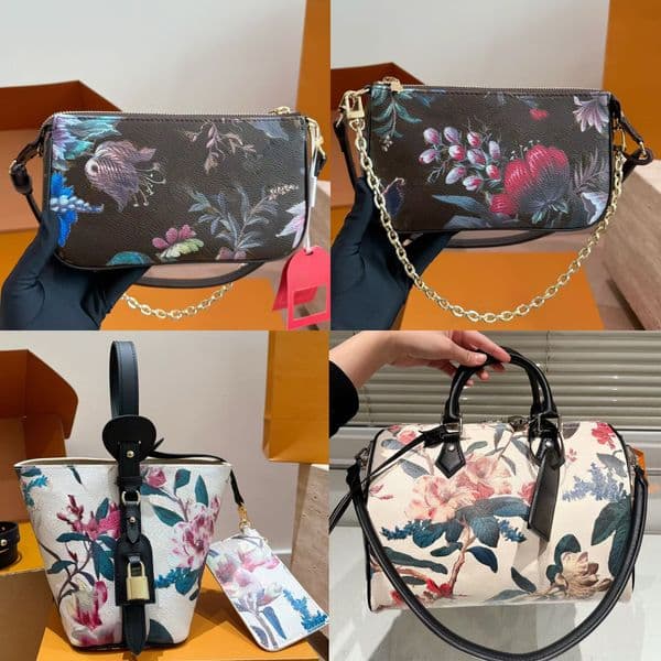 Designer squire ew Vintage Shoulder Bag fashion designer With Zippy Closure Squre Hangon Bags for Women Handbag Purses Donut Bag Charm Murakami Cerise Bag