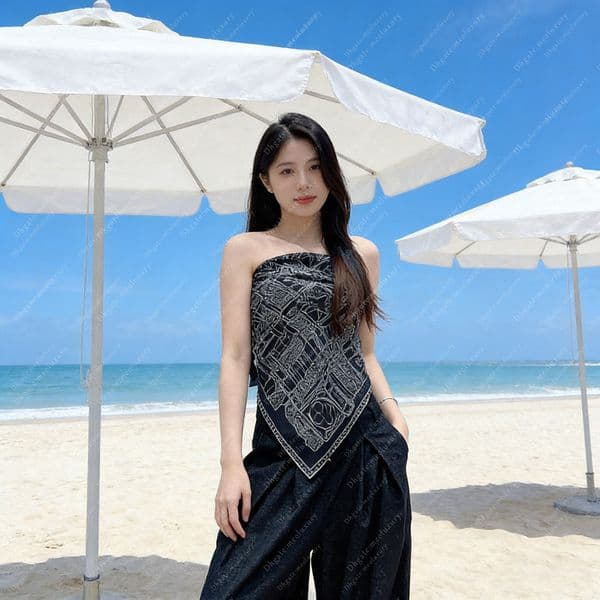 Designer L Women Silk Scarf 90x90cm Square Bandana Luxury Style Hair Scarf Neck Shawl Elegant Wrap All Season Gift