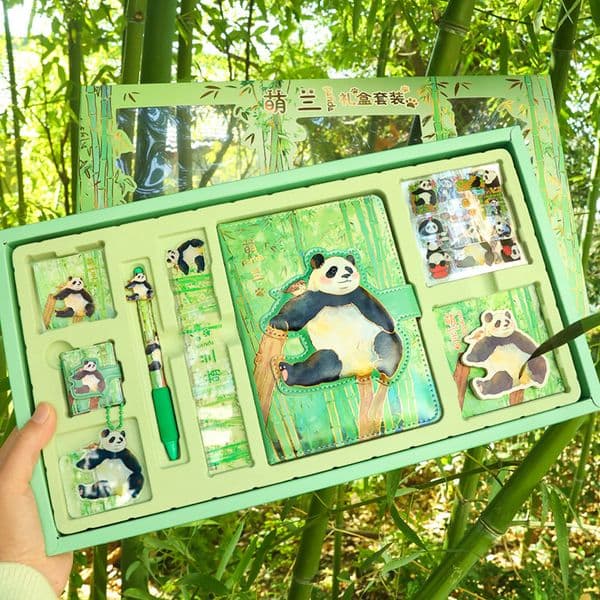 Bestseller New attraction red panda notebook set, cute and girlish cartoon design, magnetic clasp notepad gift box set ddmytues