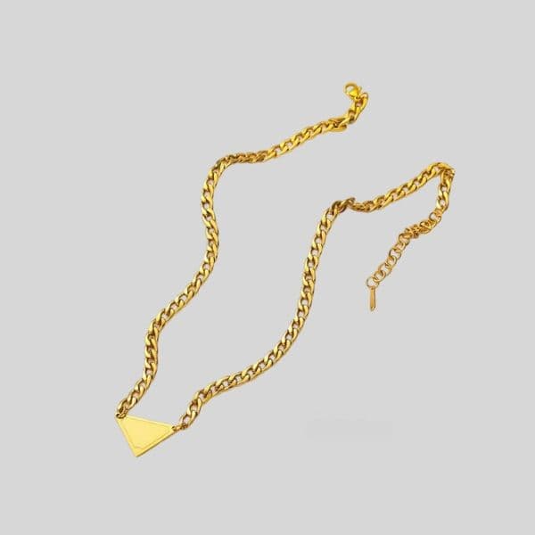 Classic Triangle Pendant Necklaces Black White Luxury Style Charm Women Necklace Spring Girl Love Birthday Gift Necklace Stainless Steel Long Chains zl771