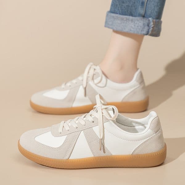 Rolnd Tiger 2026 Luxury Couple Shoes Versatile Casual White Sneakers For Women Ins Korean Style Unisex German Training Shoes Flat Board Shoes Agan Shoes F8815