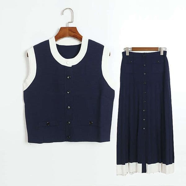 Summer and autumn designer fashion simple knitted suit sleeveless round neck color blocked vest and pleated half skirt