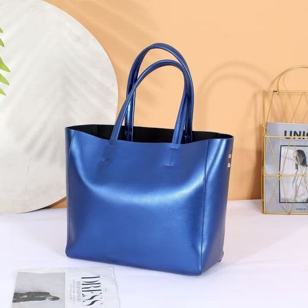 2026 new model Designer's new pearl cowhide bag, women's large capacity single shoulder diagonal cross bag, European and American fashionable women's handbag