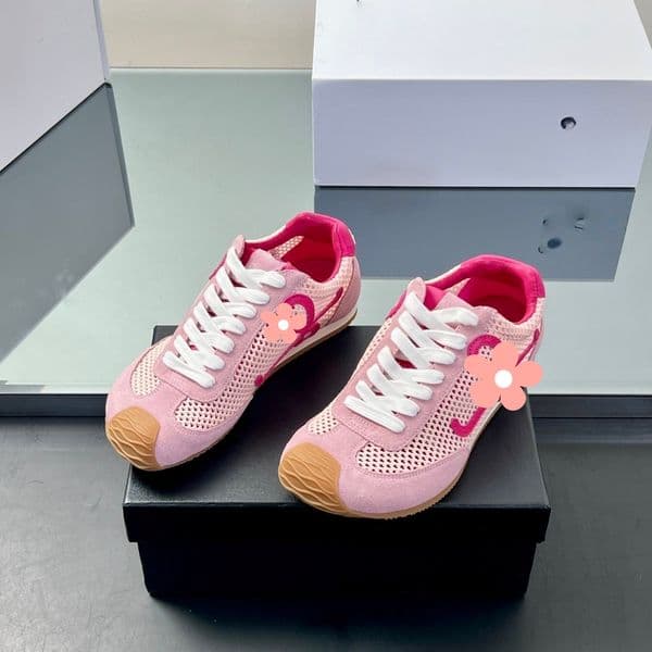 New mesh oversized sneakers, ballet flats, flat shoes, novel design, soft and comfortable, simple and versatile, perfect for walking.